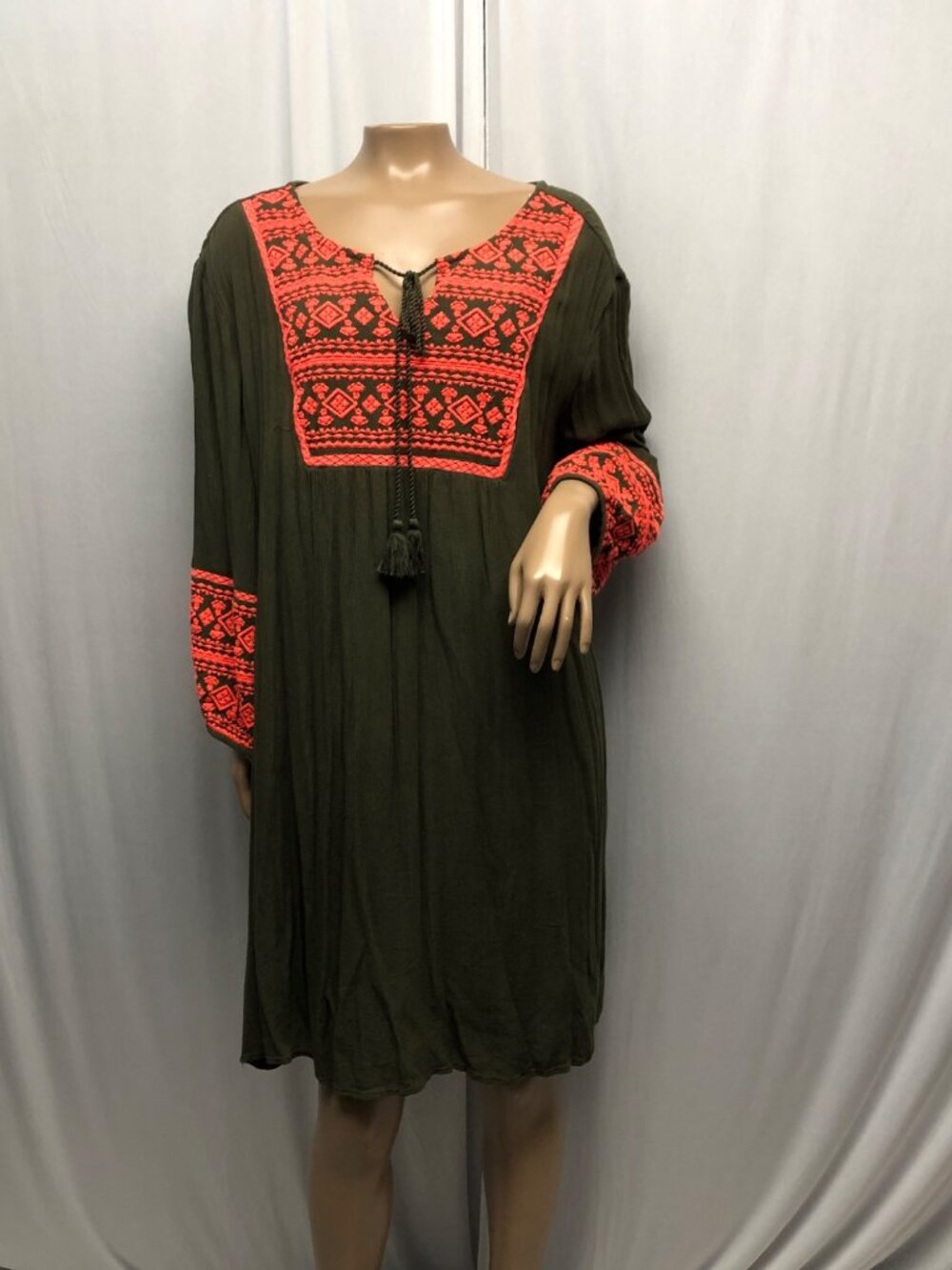 ANA Olive Green Embroidered Tunic Dress Womens Size XL Embroidered Tassel NEW